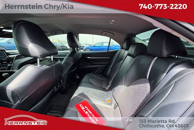 Used 2022 Toyota Camry XSE image 22