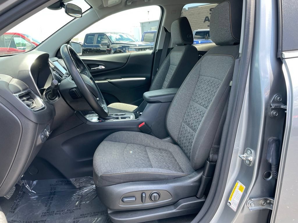 Used 2024 Chevrolet Equinox LT AWD/4WD image 7