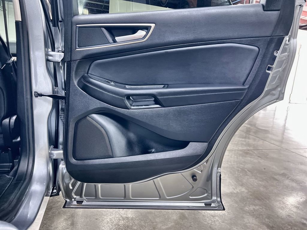 Used 2024 Ford Edge SEL w/ Convenience Package AWD/4WD image 24