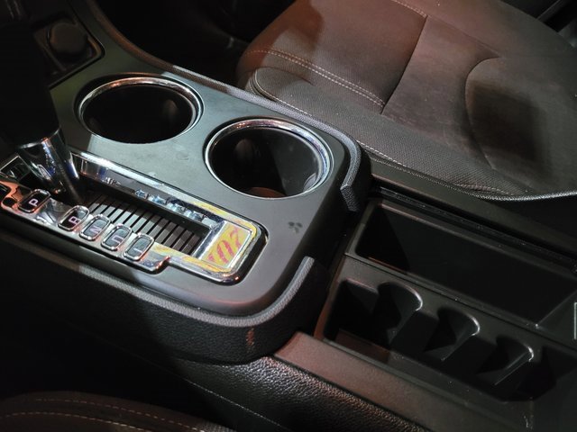 Used 2015 GMC Acadia SLE image 36