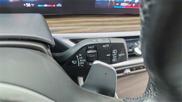 Used 2023 BMW X7 xDrive40i w/ M Sport Package image 47