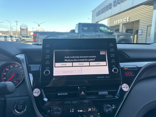 Used 2024 Toyota Camry XSE image 14