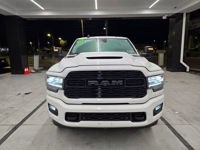 Used 2024 RAM 2500 Limited image 9