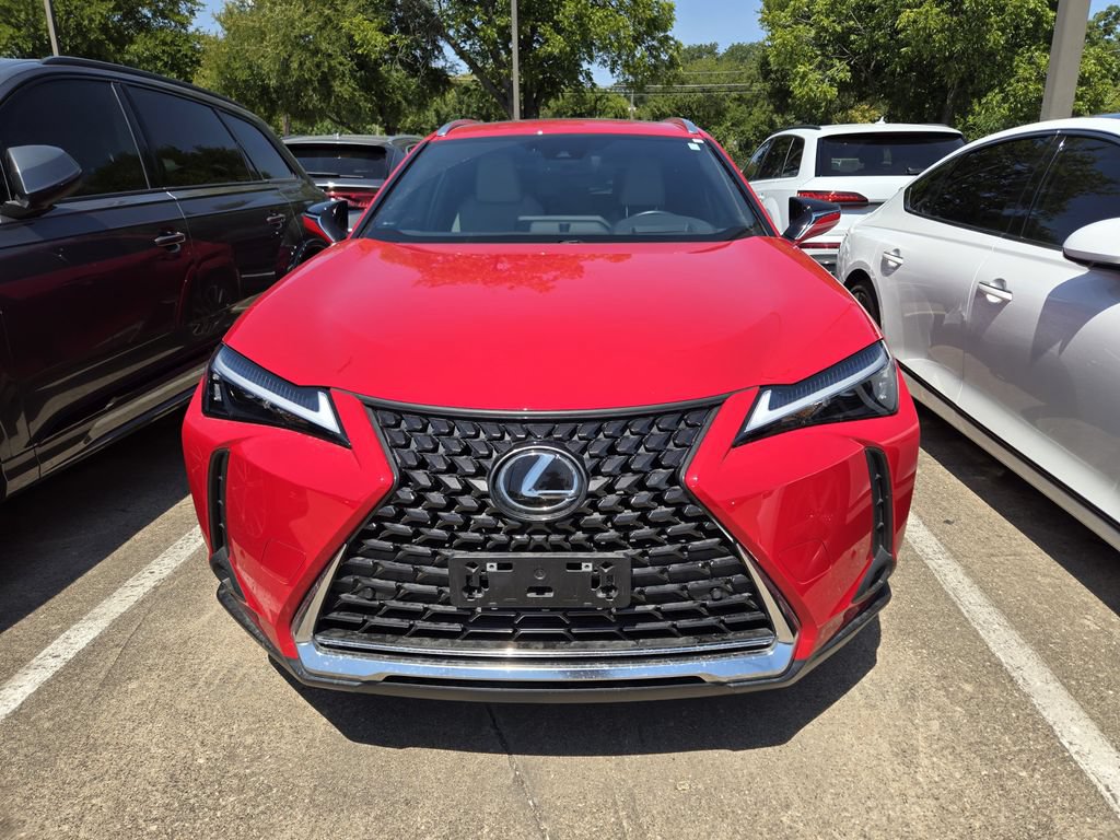 Used 2024 Lexus UX 250h AWD w/ Premium Package image 4