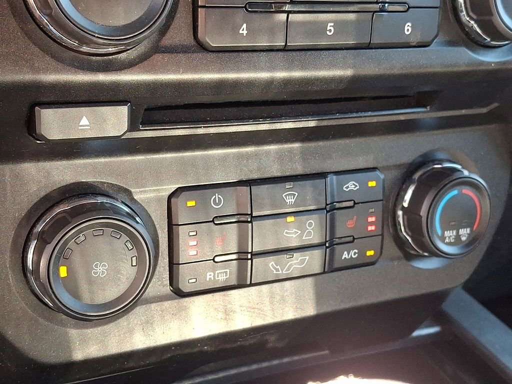 Used 2018 Ford F150 XLT w/ Equipment Group 302A Luxury image 15