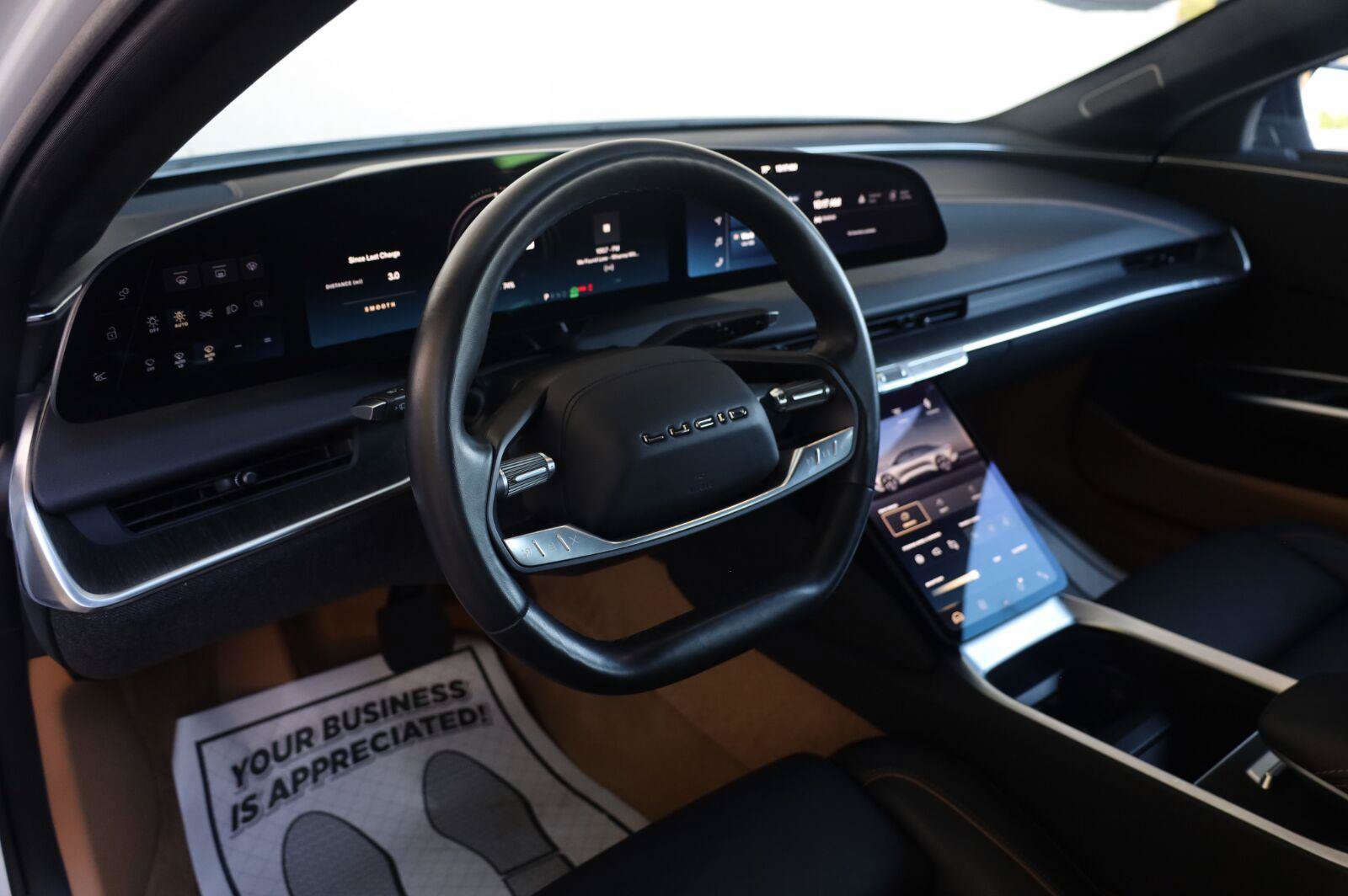 Used 2024 Lucid Air Touring AWD/4WD image 13
