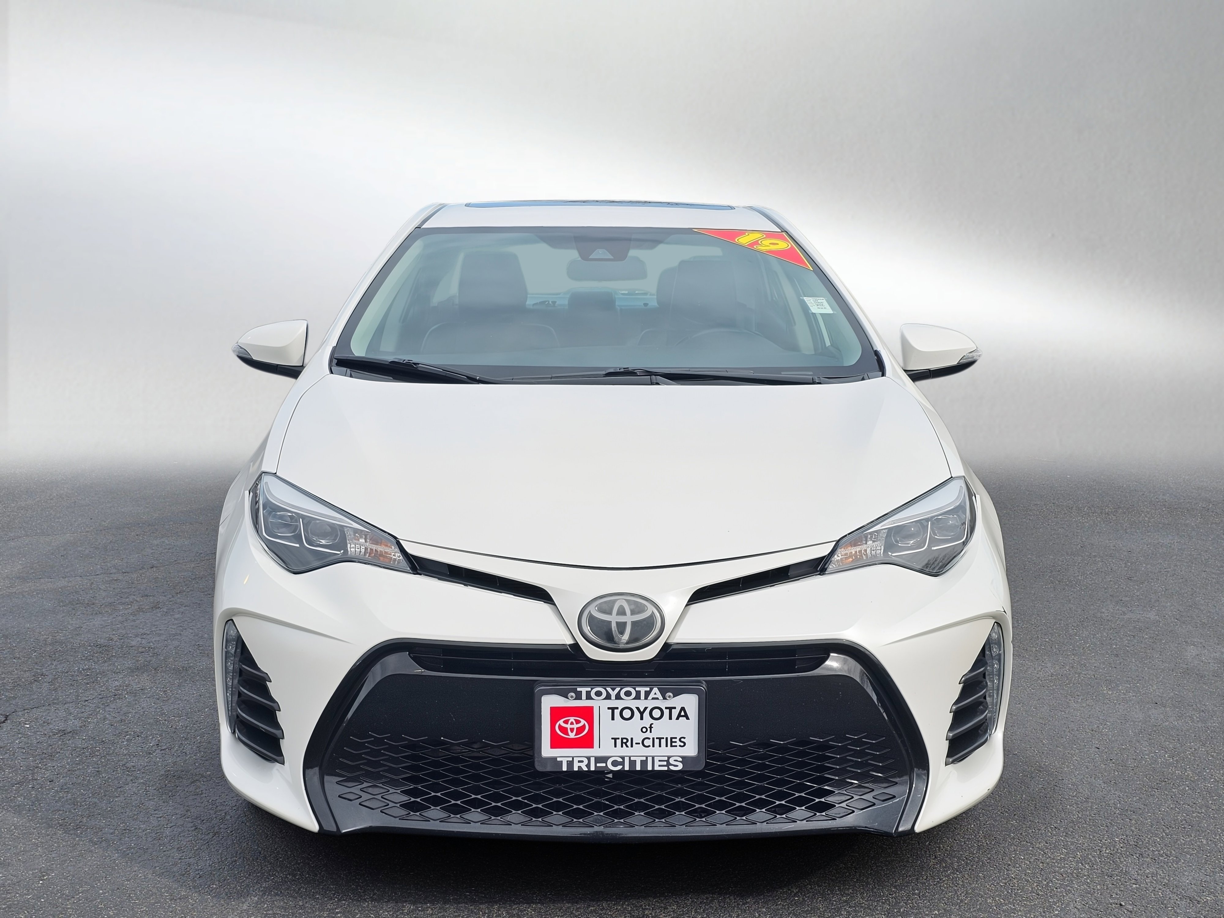 Used 2019 Toyota Corolla XSE w/ Carpet Mat Package (TMS) image 8