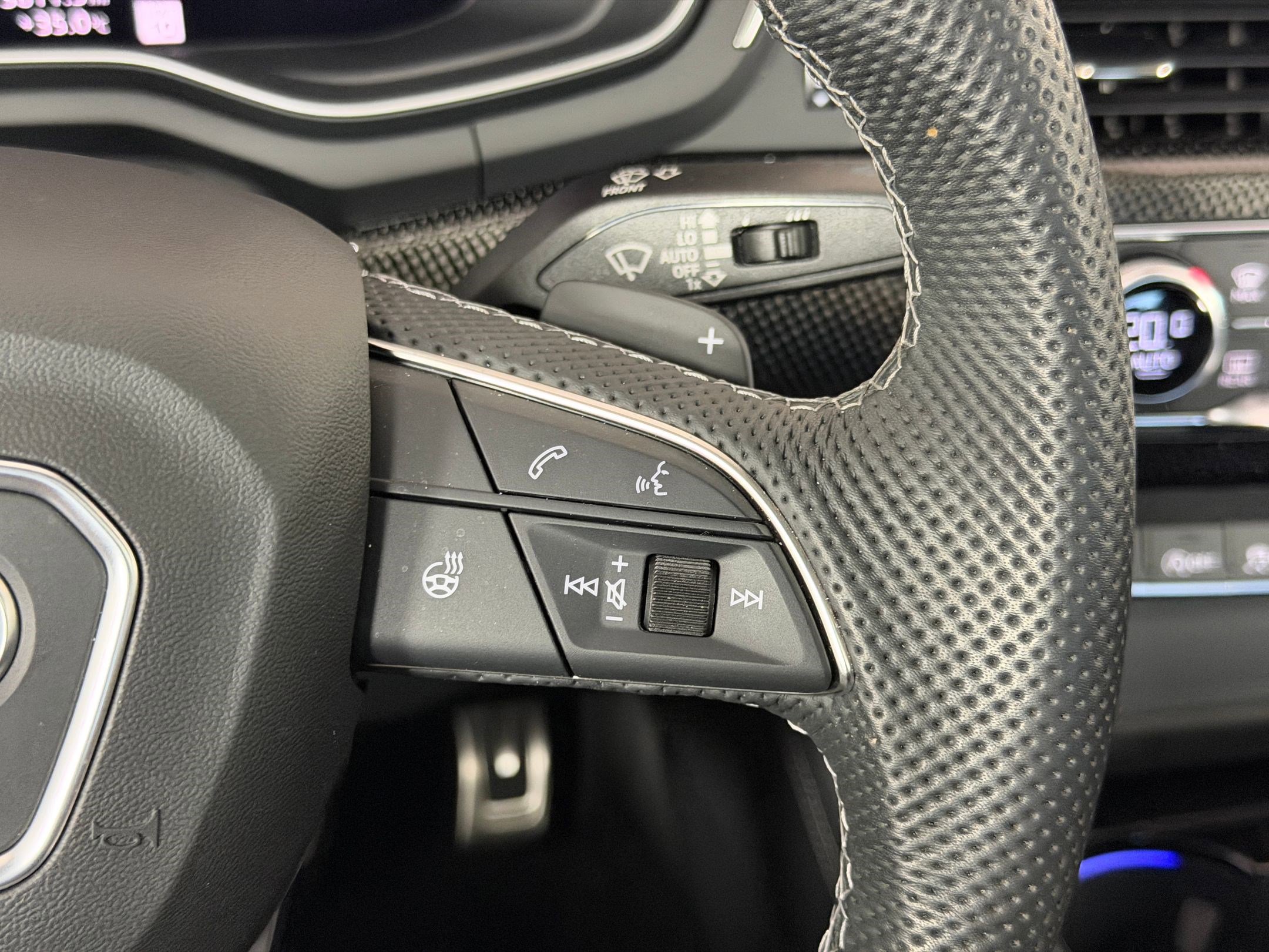 Used 2025 Audi S5 Prestige AWD/4WD image 29