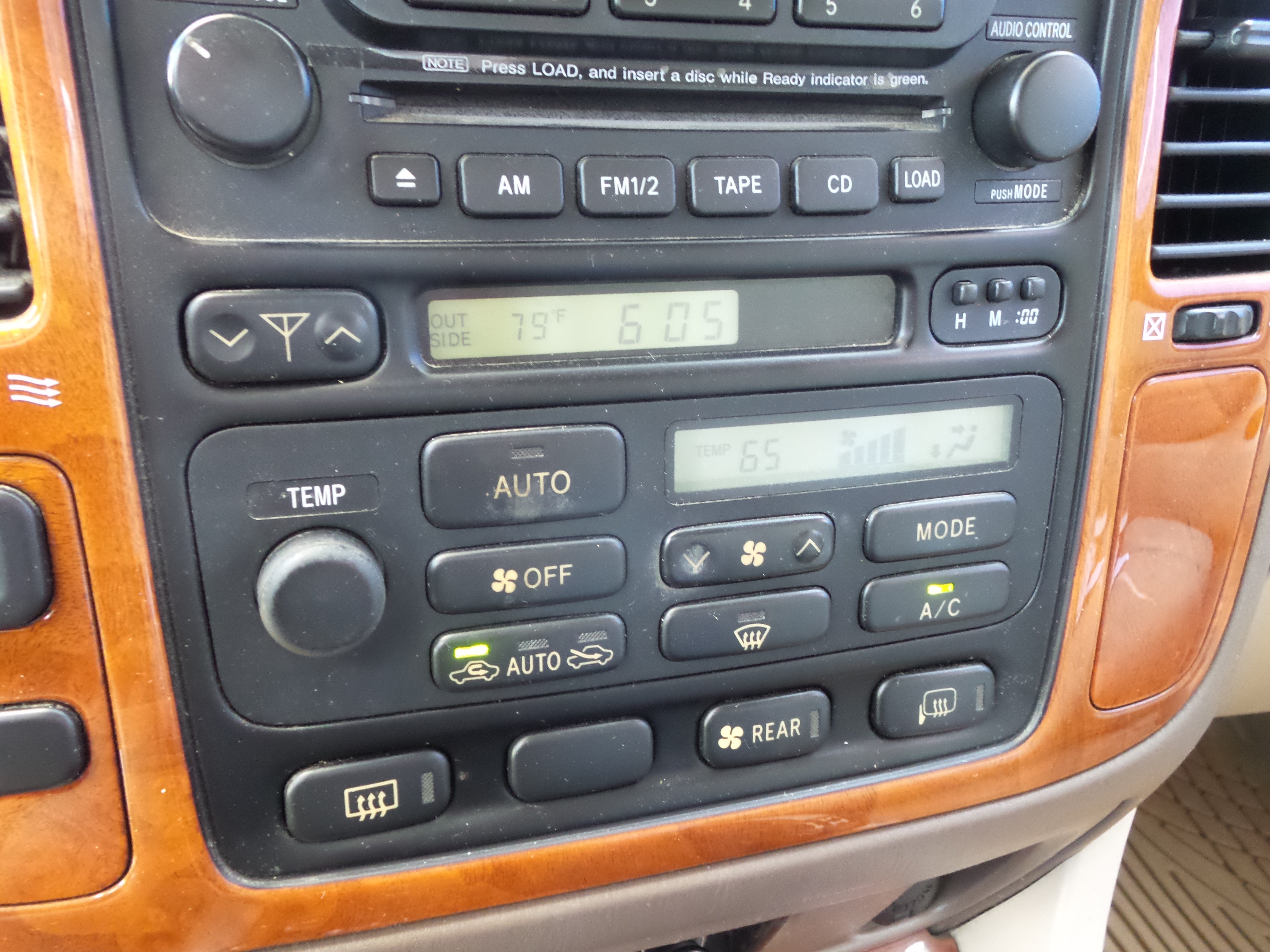 Used 1999 Lexus LX 470 4WD image 15