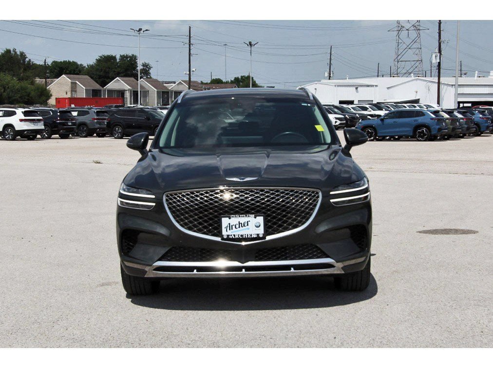 Used 2025 Genesis GV70 2.5T AWD/4WD image 8