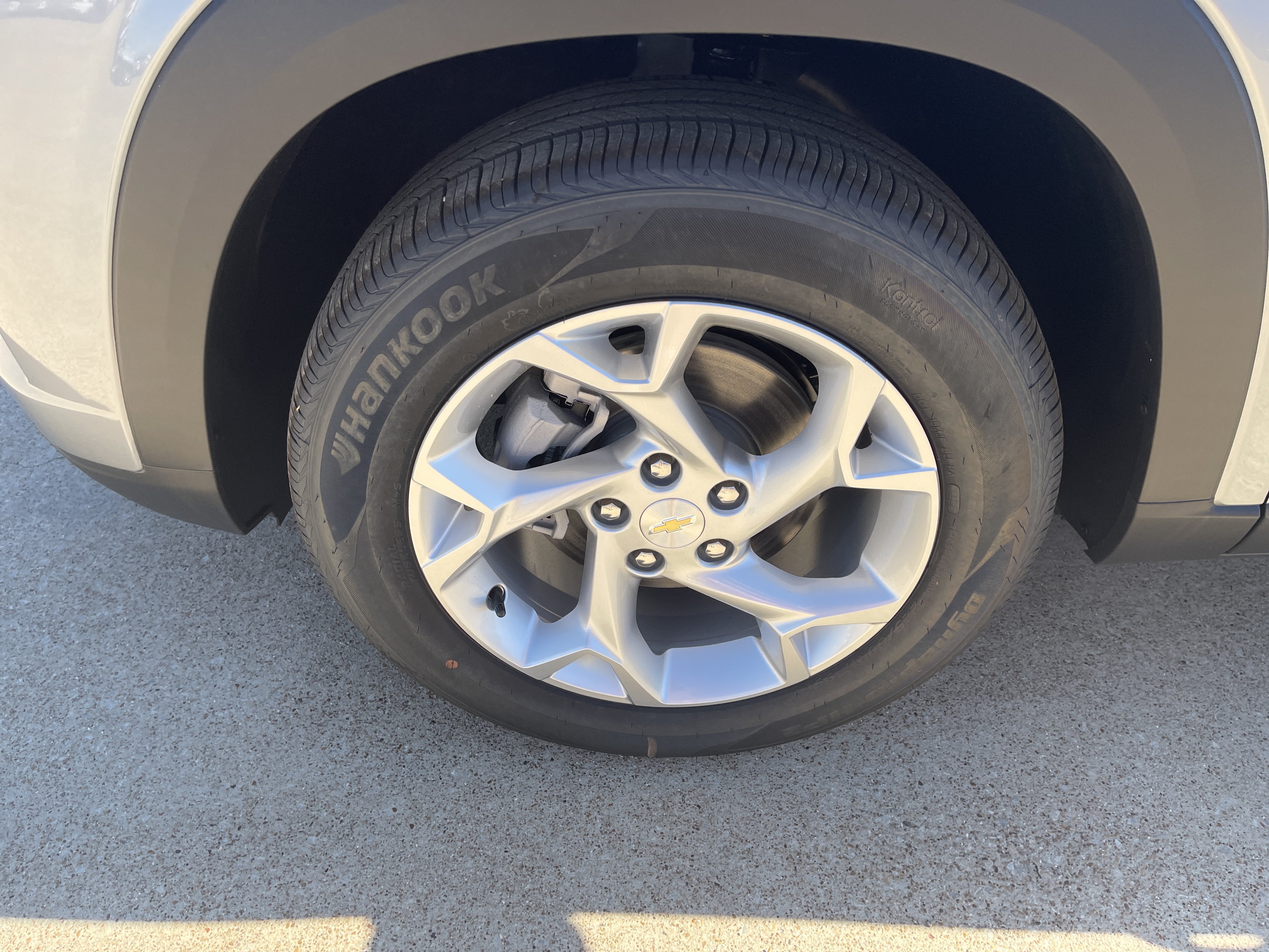 New 2026 Chevrolet Trax LS w/ LS Convenience Package FWD image 11