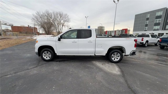 Used 2024 Chevrolet Silverado 1500 LT image 5