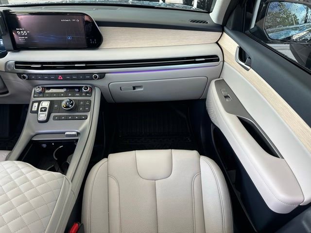 Used 2024 Hyundai Palisade Limited AWD/4WD image 12
