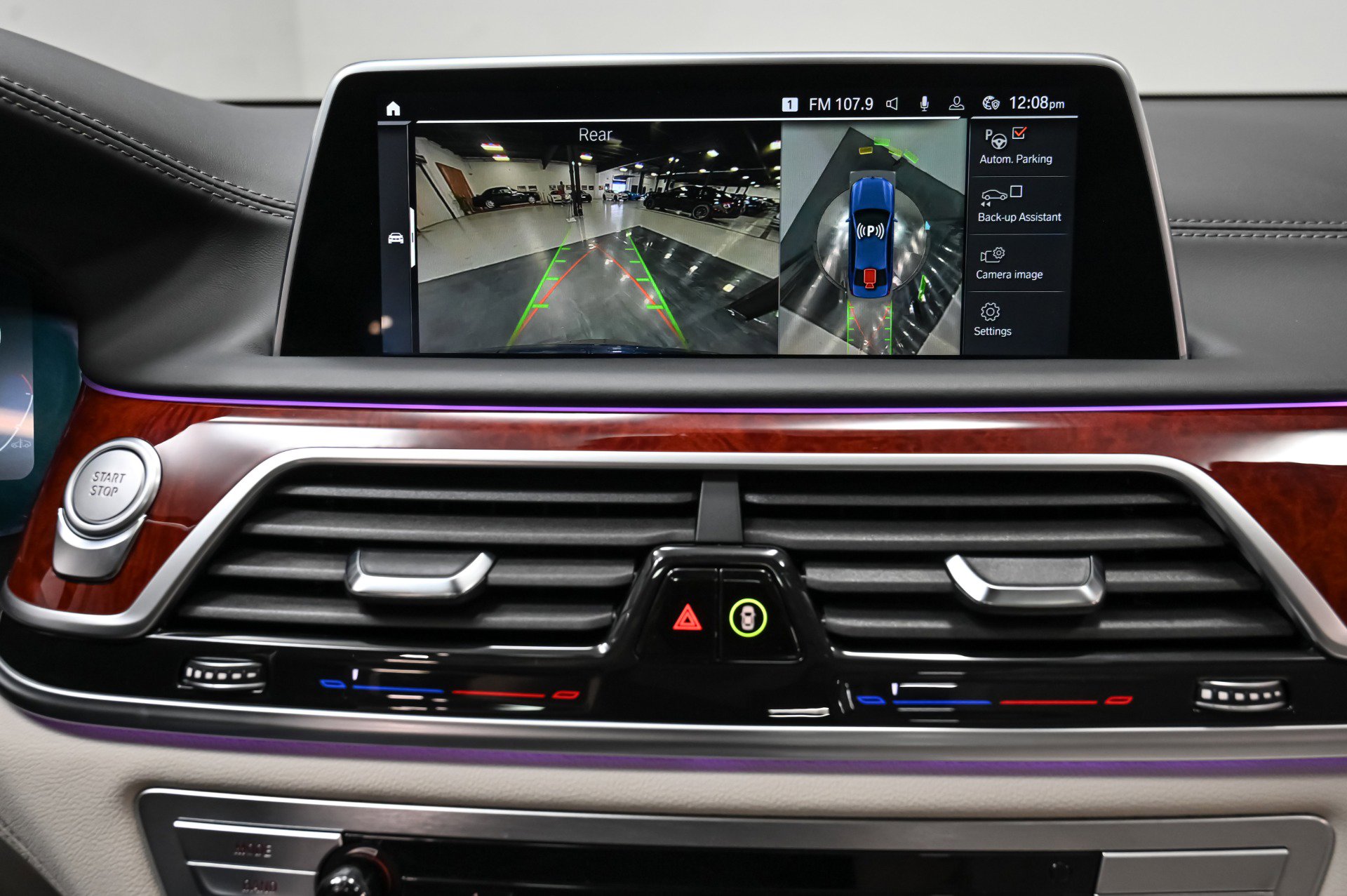 Used 2022 BMW ALPINA B7 xDrive w/ Luxury Rear Seating Package image 46