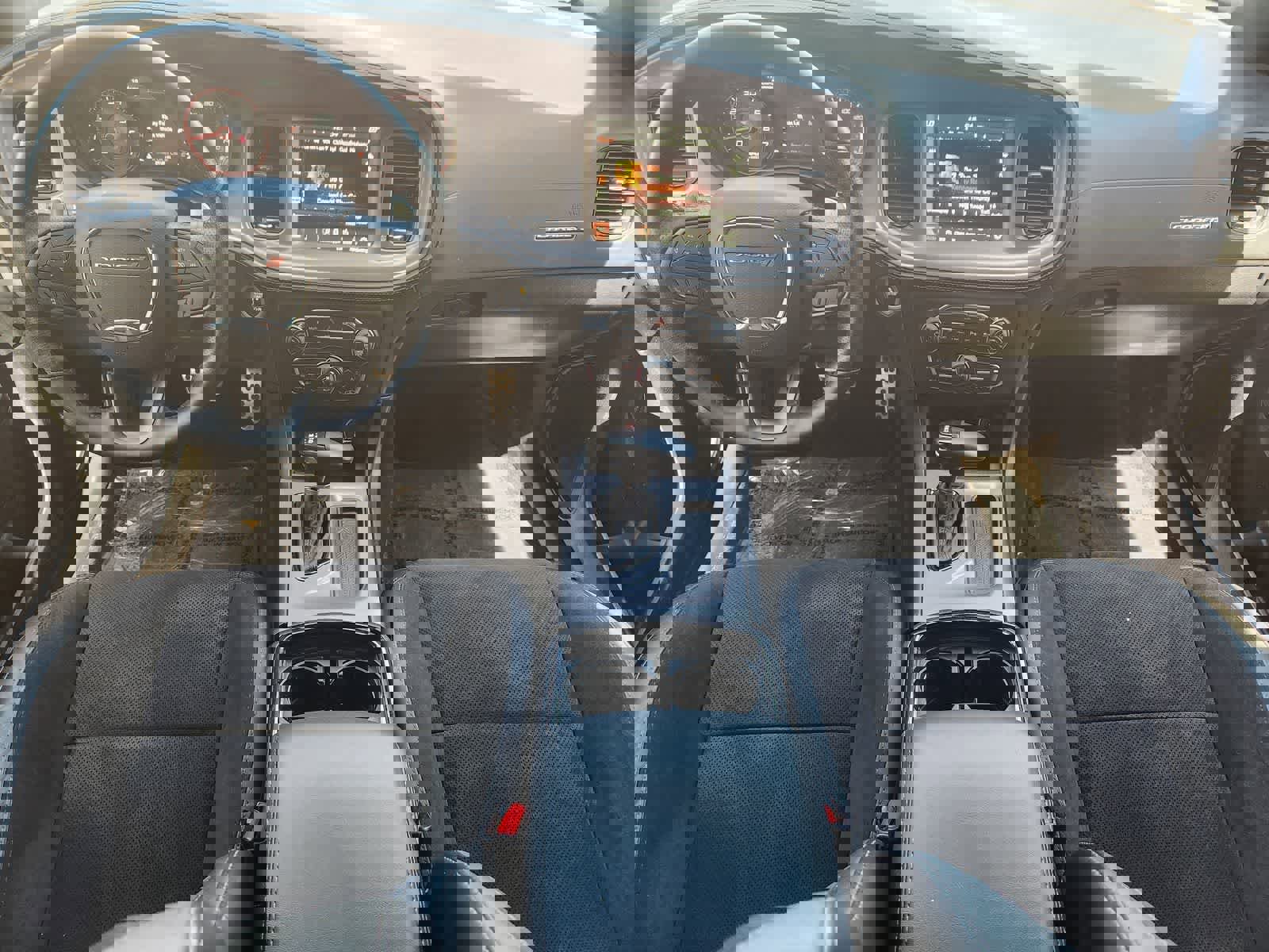 Used 2023 Dodge Charger R/T w/ Plus Group image 25