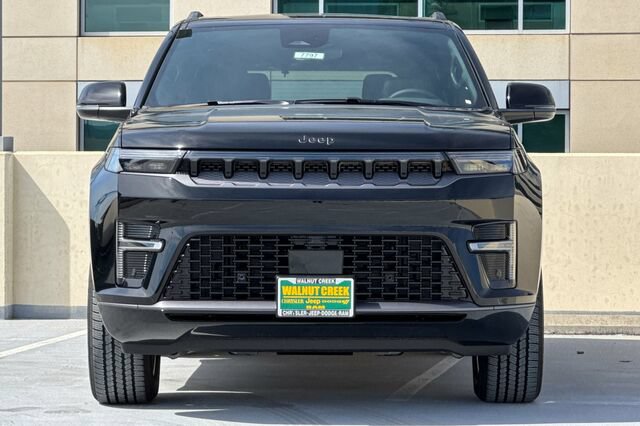 New 2026 Jeep Grand Wagoneer Limited AWD/4WD image 6