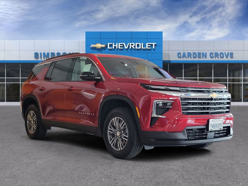 Used 2026 Chevrolet Traverse LT image 1