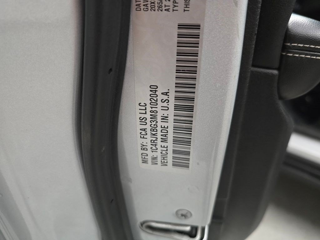 Used 2021 Jeep Grand Cherokee L Limited AWD/4WD image 14