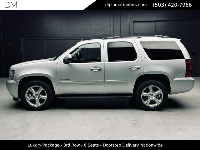 Used 2010 Chevrolet Tahoe LT w/ Luxury Package AWD/4WD image 4