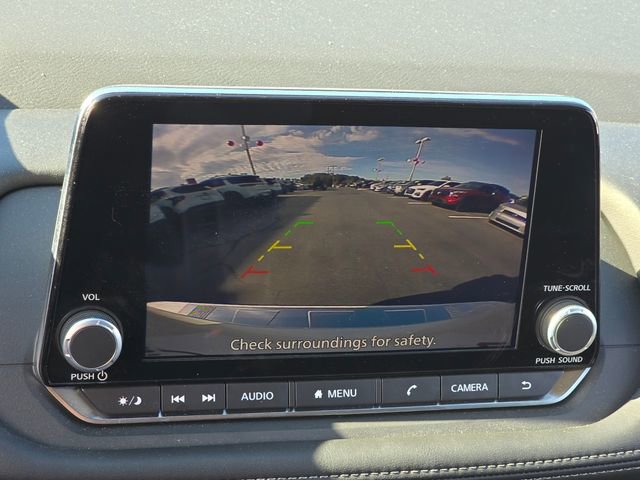 Certified 2026 Nissan Rogue SV FWD image 20