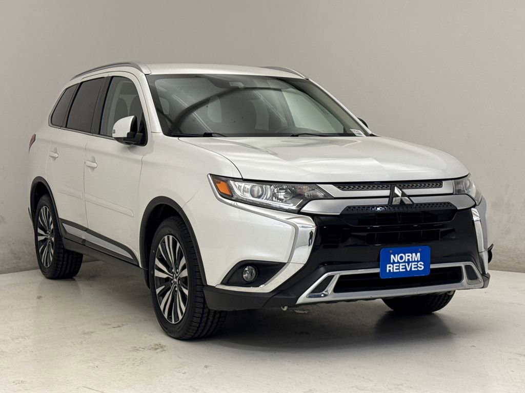 Used 2020 Mitsubishi Outlander FWD image 4