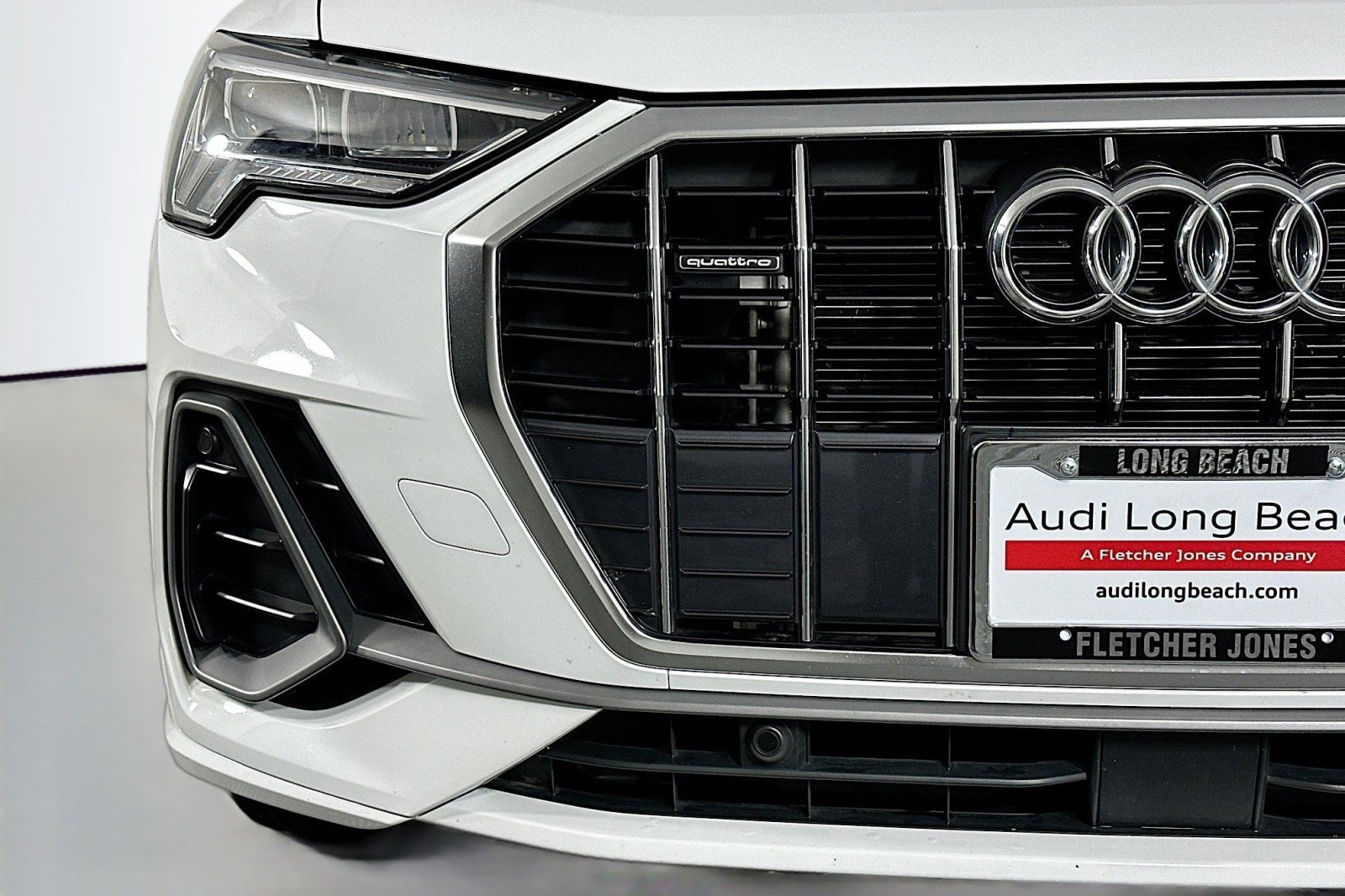 Used 2025 Audi Q3 2.0T Premium AWD/4WD image 16