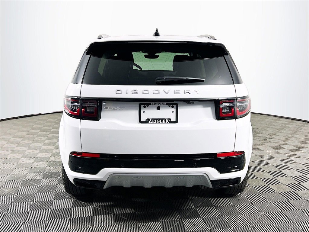 Used 2024 Land Rover Discovery Sport S image 6