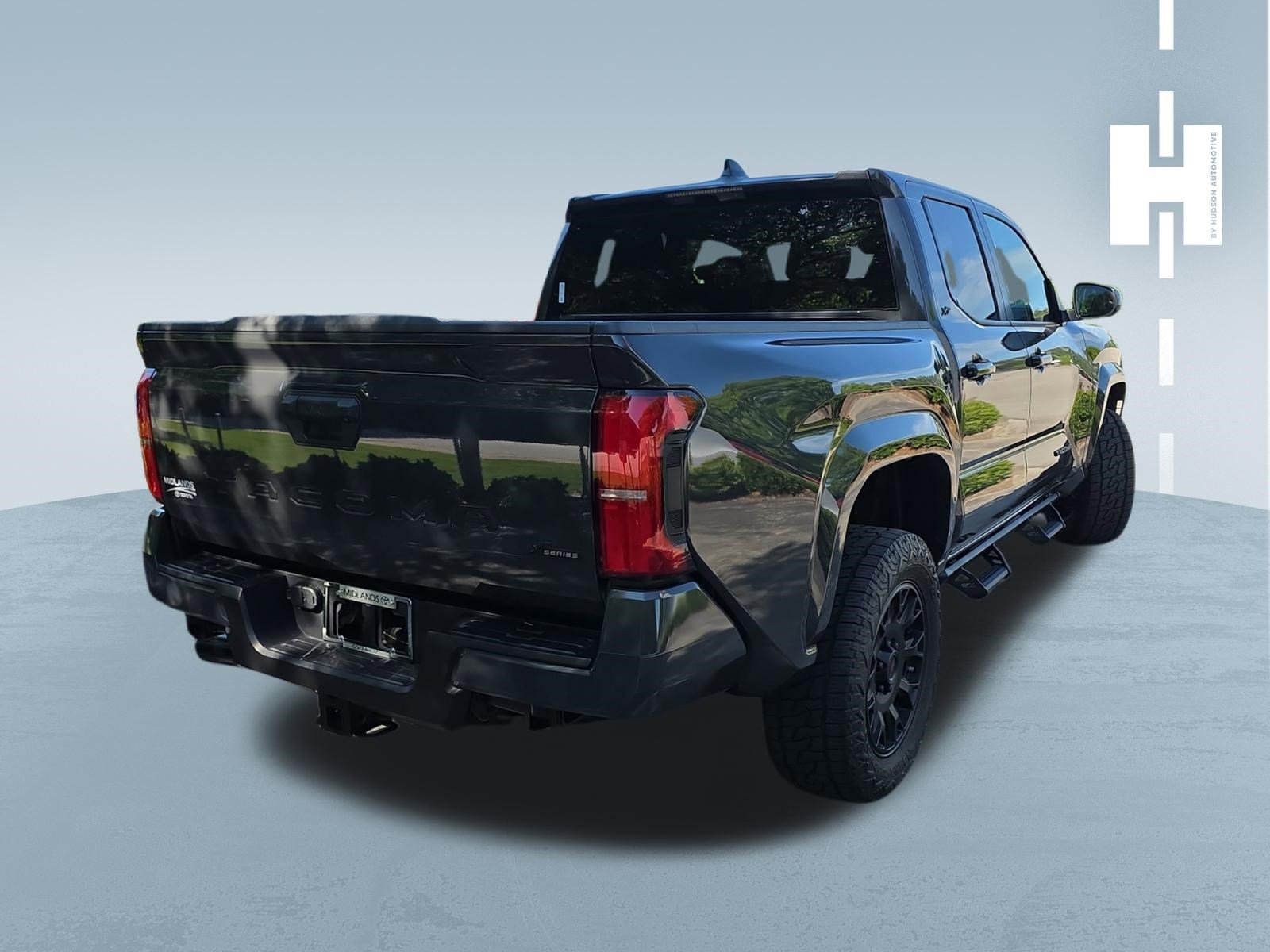 Used 2025 Toyota Tacoma SR5 RWD image 3