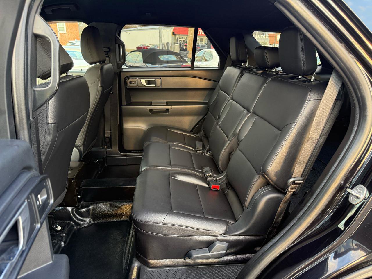 Used 2021 Ford Explorer 4WD Police Interceptor image 4