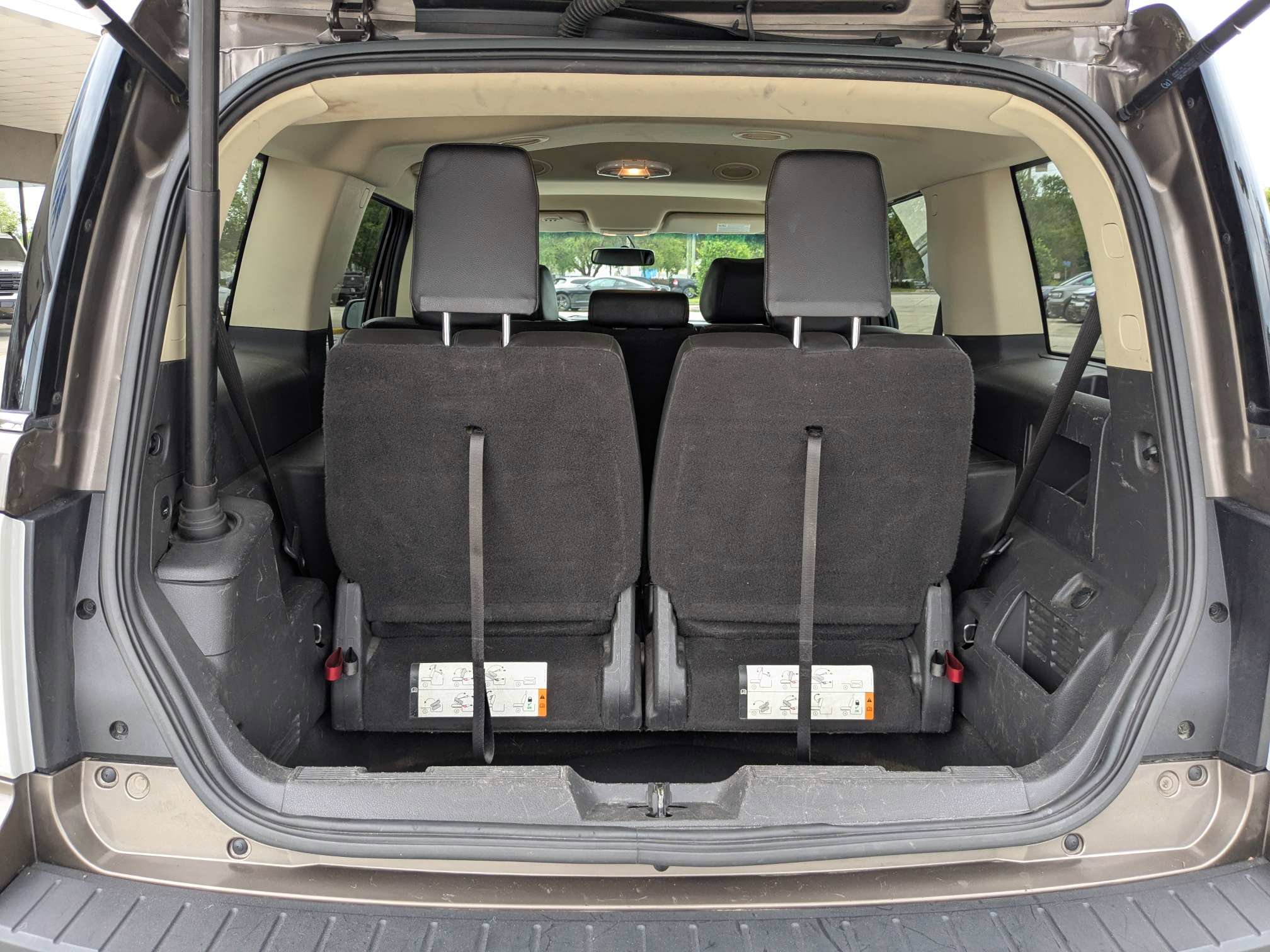 Used 2019 Ford Flex SEL w/ Equipment Group 202A FWD image 13