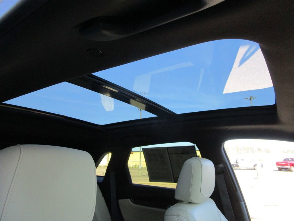 Used 2019 Cadillac XT5 Luxury image 34