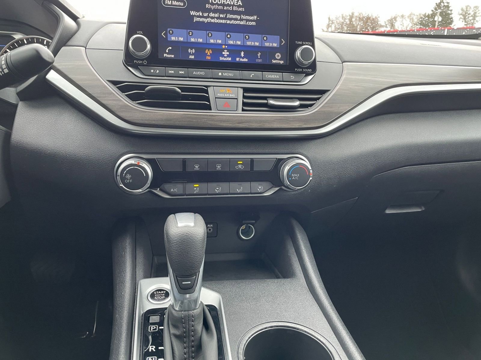 Used 2025 Nissan Altima 2.5 SV image 18