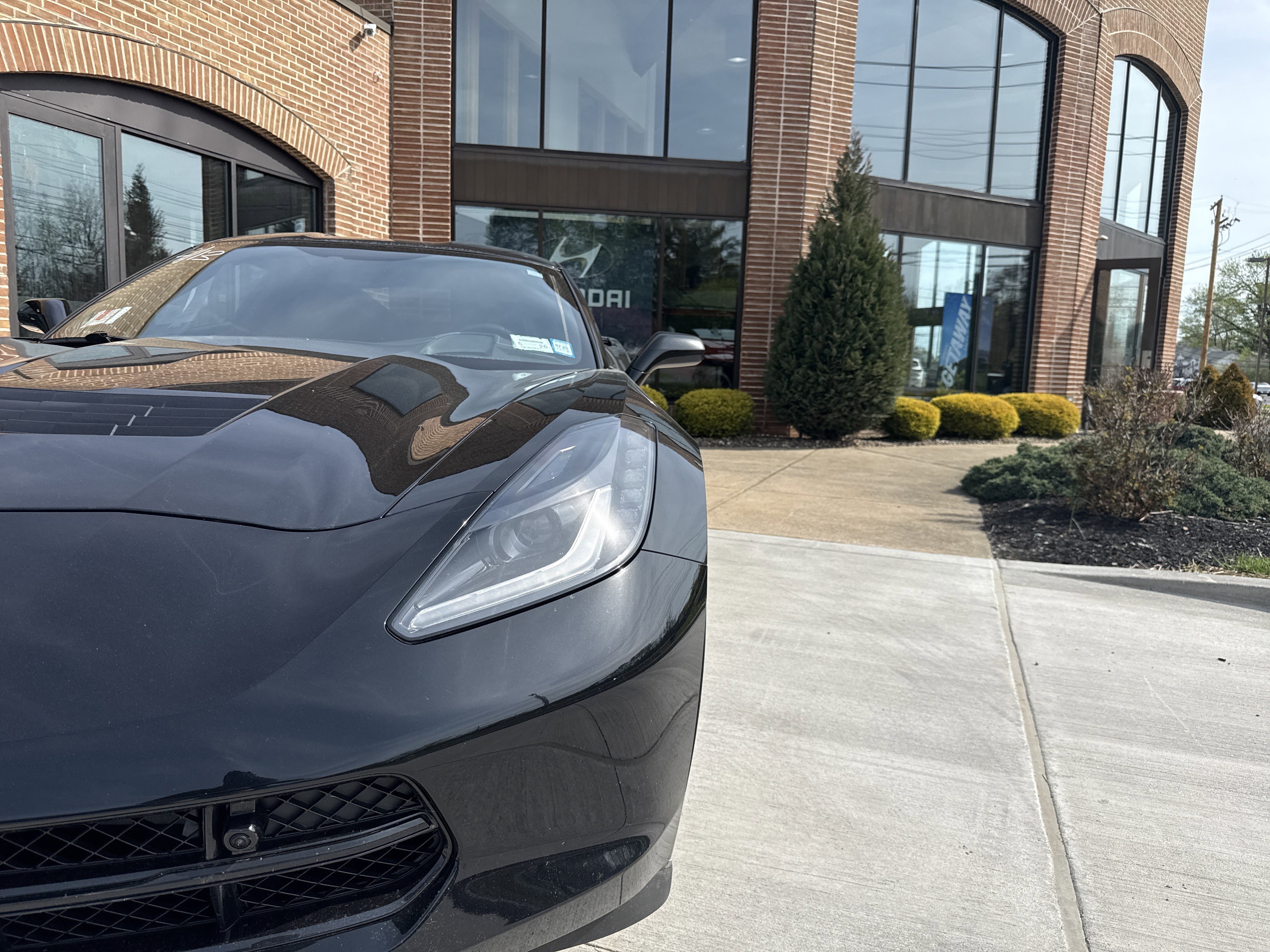 Used 2016 Chevrolet Corvette Stingray Coupe w/ 2LT Preferred Equipment Group RWD image 9