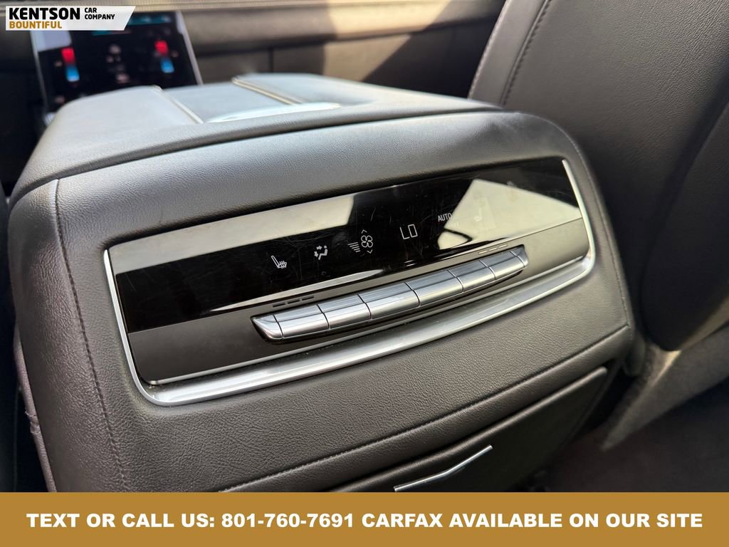 Used 2025 Cadillac Escalade ESV Sport w/ LPO, ONYX Package image 42