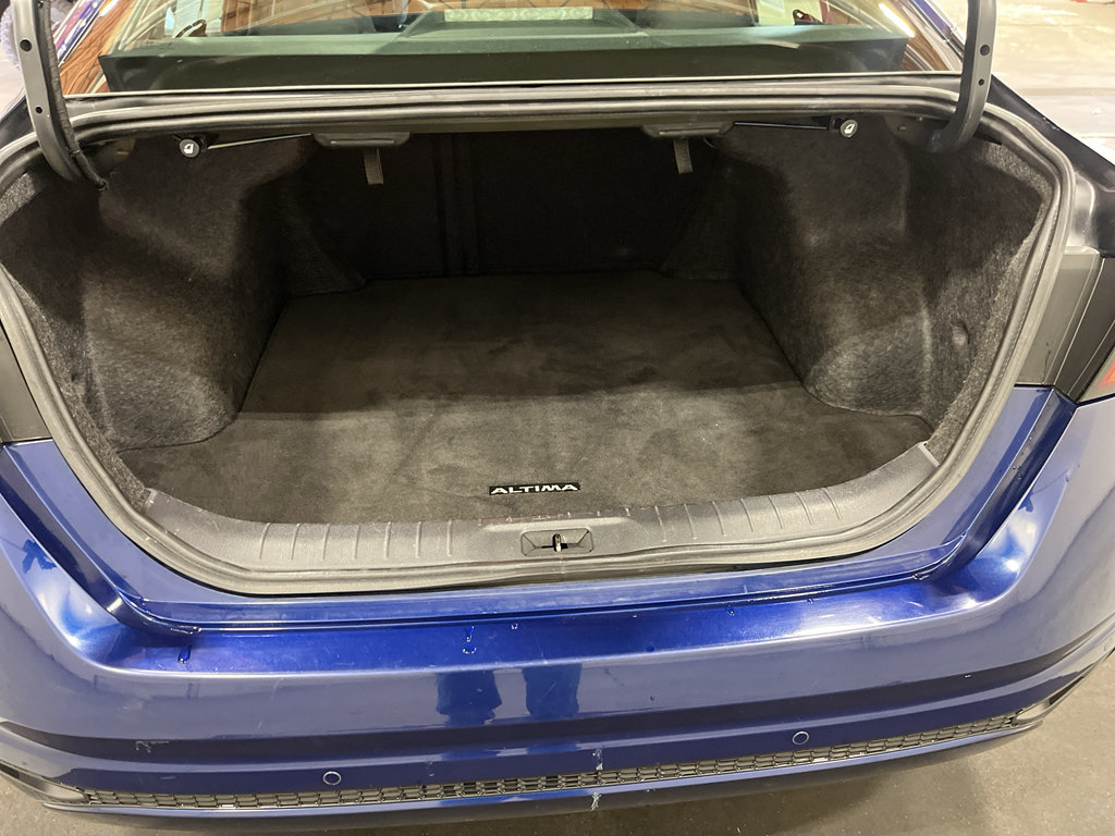 Used 2023 Nissan Altima 2.5 S FWD image 31