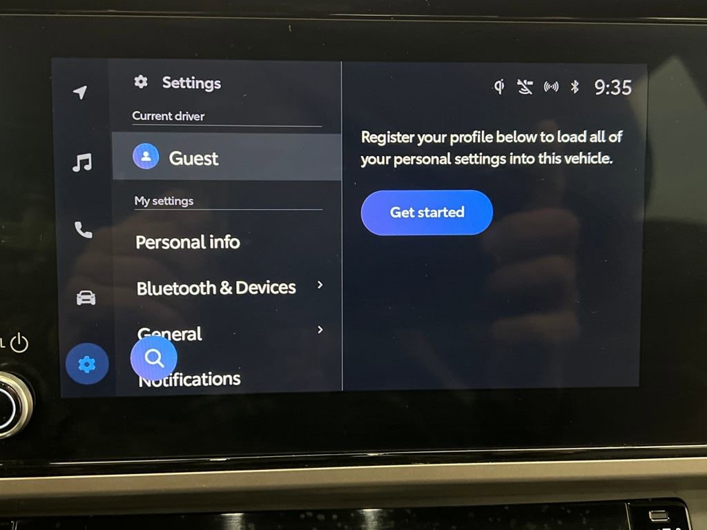 Used 2025 Toyota Camry SE image 46