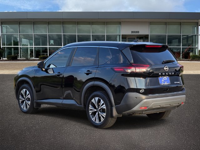 Used 2023 Nissan Rogue SV w/ SV Premium Package AWD/4WD image 4