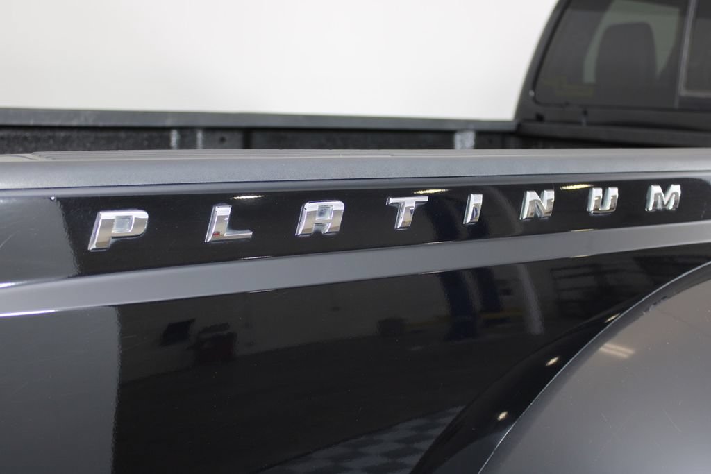 Used 2016 Ford F450 Platinum AWD/4WD image 11