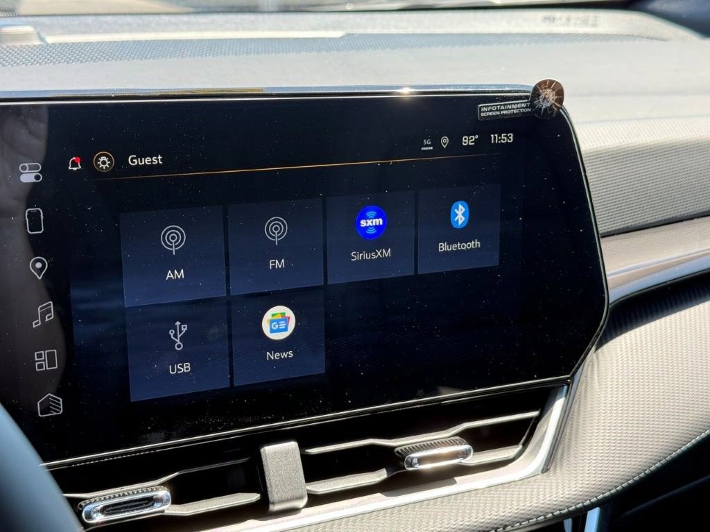 New 2026 Chevrolet Equinox LT w/ Convenience Package II FWD image 21