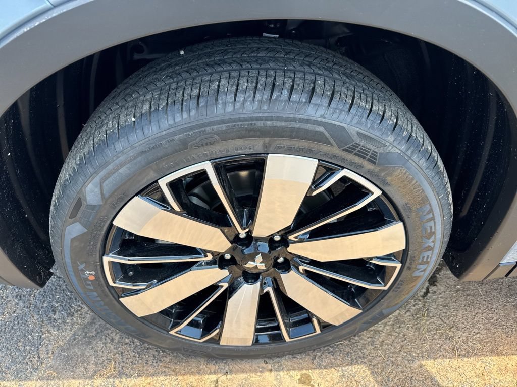 New 2026 Mitsubishi Outlander SE FWD image 41