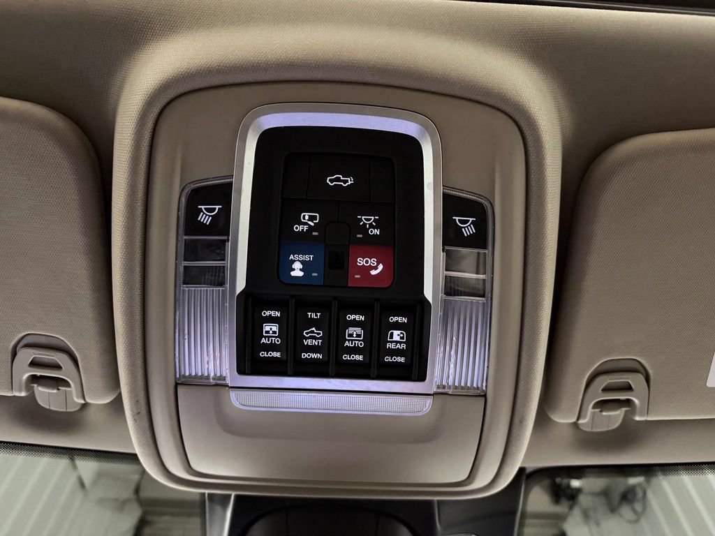 Used 2021 RAM 1500 Limited AWD/4WD image 25