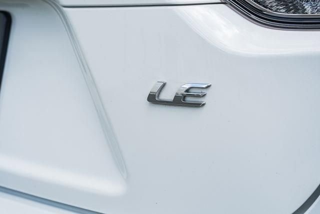 Used 2022 Toyota Corolla LE image 9