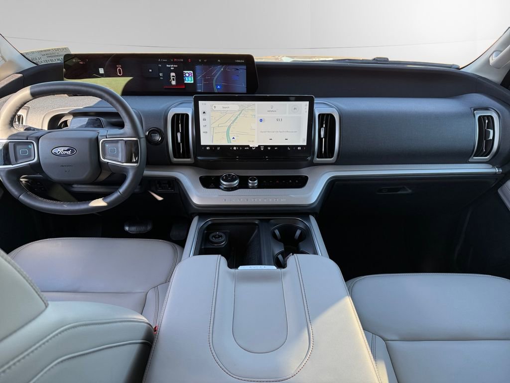 Certified 2025 Ford Expedition Max Active image 10