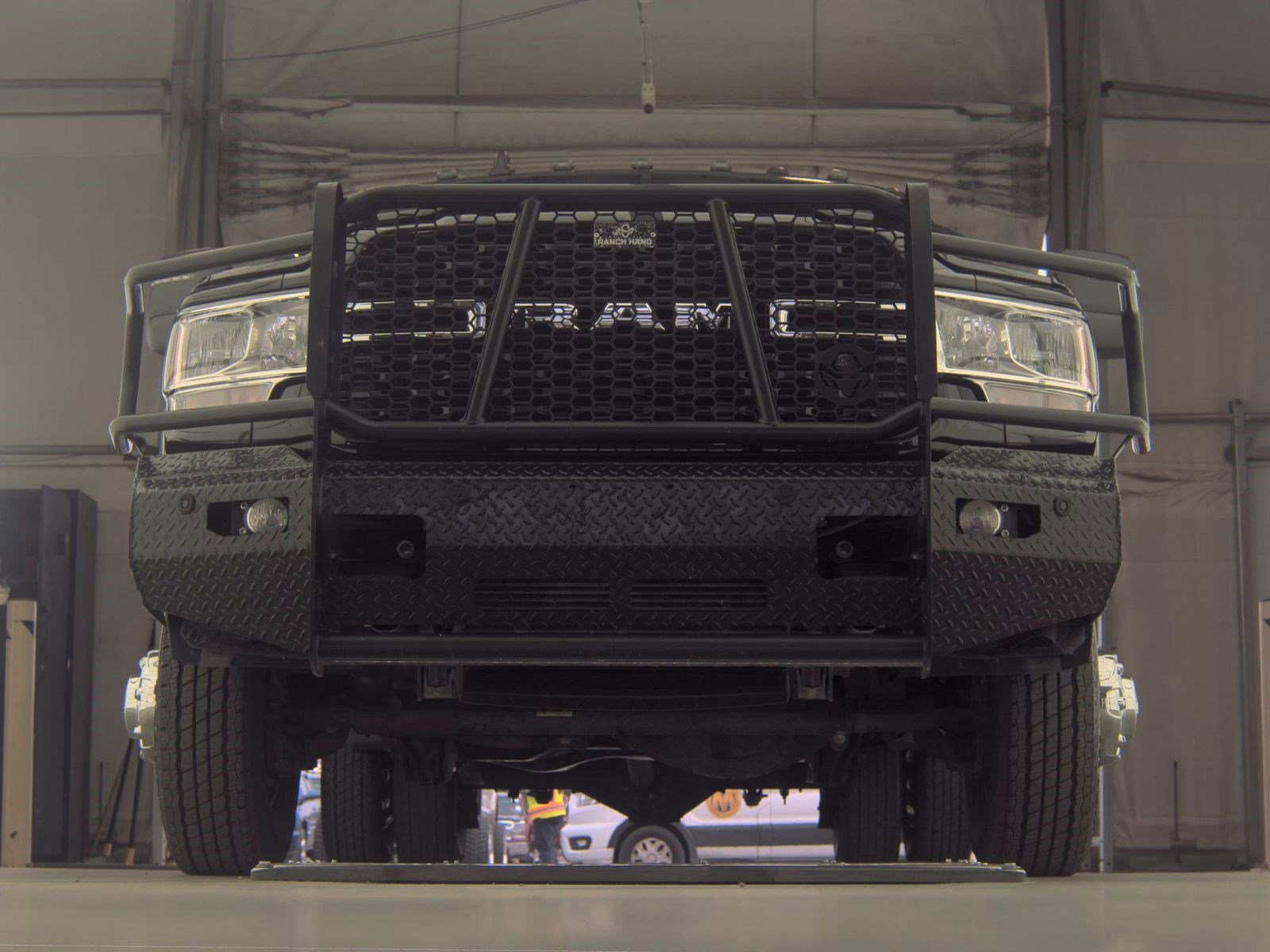 Used 2024 RAM 3500 Big Horn w/ Sport Appearance Package AWD/4WD image 3