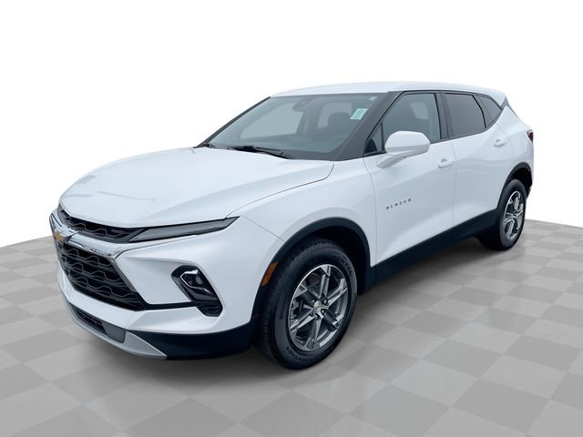Used 2023 Chevrolet Blazer LT w/ Driver Confidence Package image 1