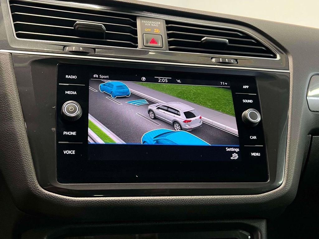 Used 2023 Volkswagen Tiguan SE image 29