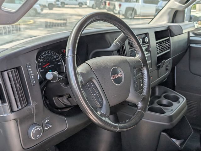 Used 2023 GMC Savana 3500 LS w/ Chrome Appearance Package image 12