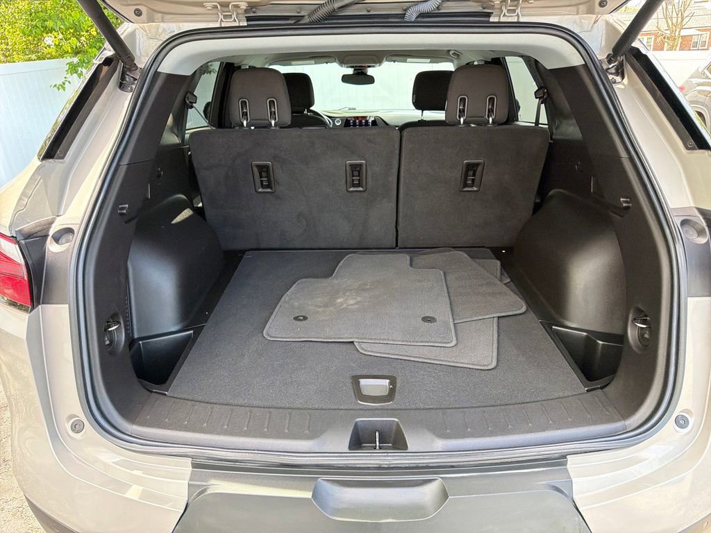 Used 2021 Chevrolet Blazer LT FWD image 26