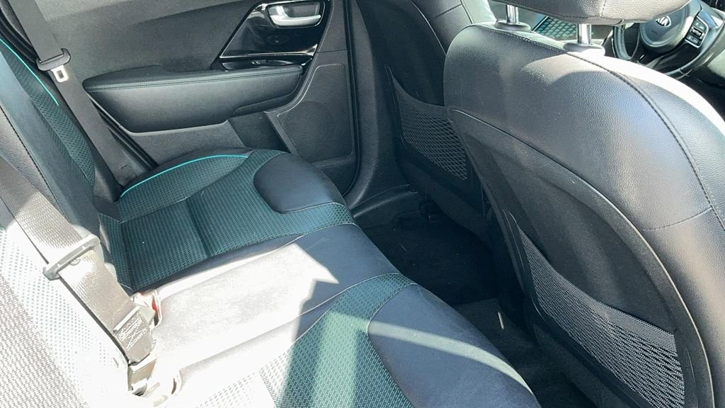 Used 2019 Kia Niro EX Premium image 18