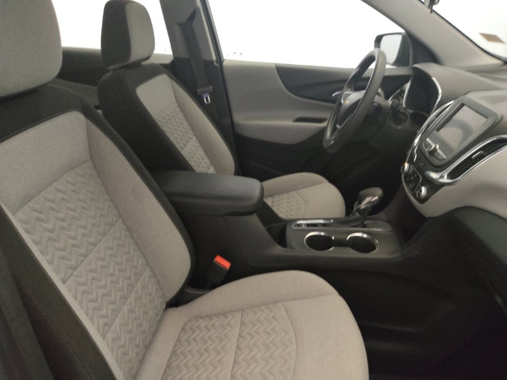 Used 2023 Chevrolet Equinox LS FWD image 21